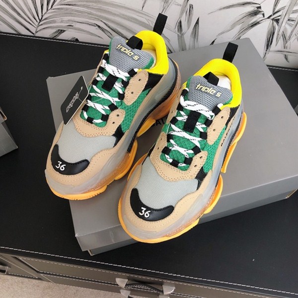 REFRESH 172835 – Sneaker Donna Effetto Pelle, Lacci, Suola Gommata, Modello Vegano